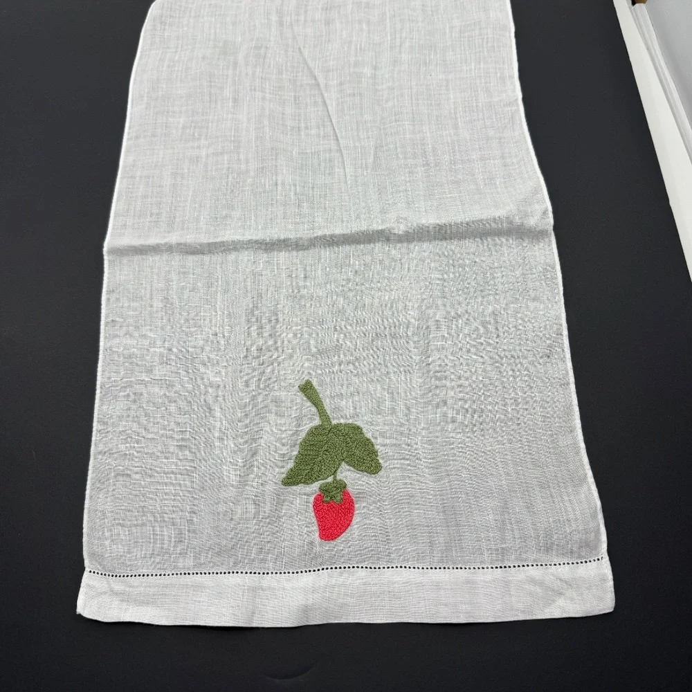 Vintage,Unused White Madeira Linen , Embroidered Berry Finger Tip Guest Towel